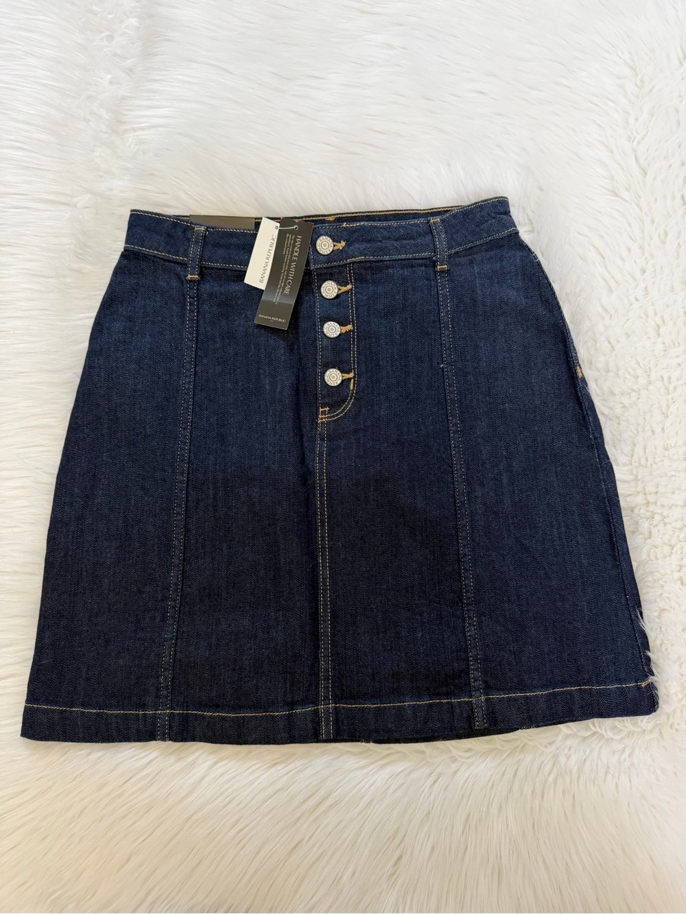 BANANA REPUBLIC Dark Denim Skirt 25/0
